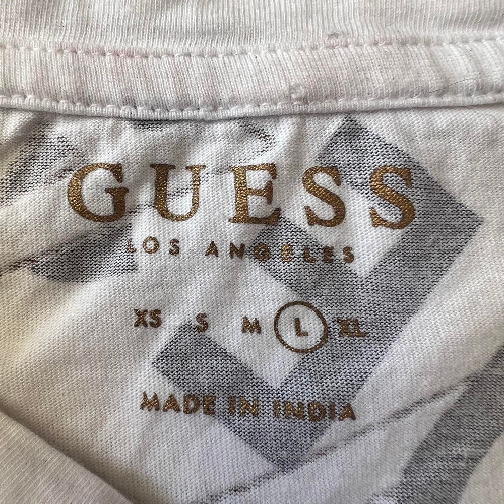 Guess white & black logo tee with repeating 'GUESS' 'LA' text Women's cotton - Picture 2 of 8